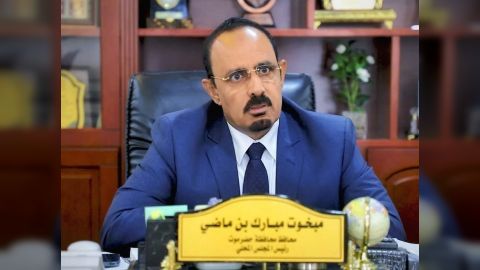 محافظ حضرموت: السلطة المحلية لم تسجل اي خسائر بشرية اثر الاعصار تيج