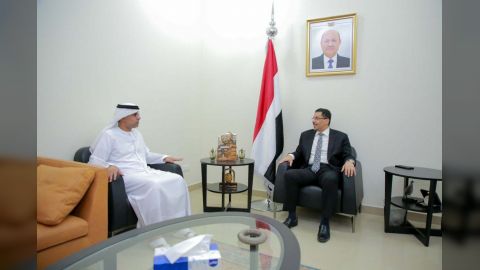 وزير الخارجية يستقبل سفير الامارات لدى اليمن
