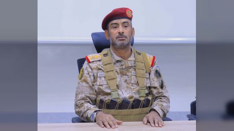 رئيس الأركان يدشن دورة تدريبية خاصة بالطيران المسير