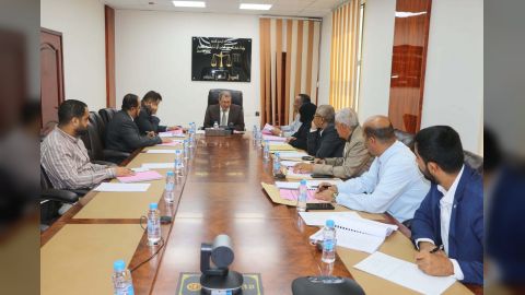 مجلس القضاء الأعلى يقر نقل عدد من أعضاء النيابة العامة للعمل في بعض المحافظات