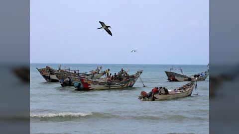 مصدر رسمي: 60% من صيادي الحديدة خسروا أرزاقهم بسبب هجمات الحوثيين في البحر الأحمر