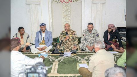 طارق صالح: على الجميع أن يكونوا شركاء في معركة استعادة الدولة ووأد المشروع الإيراني في اليمن