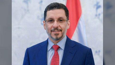 رئيس الوزراء يختتم زيارته الرسمية الى روسيا