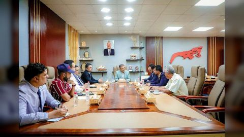 لملس يبحث مع اليونسكو تأهيل وصيانة المباني والمواقع الأثرية والتاريخية بعدن