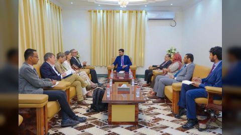 رئيس هيئة التشاور والمصالحة يستقبل رئيس بعثة الاتحاد الأوروبي وسفراء فرنسا وألمانيا وهولندا