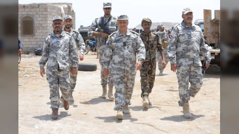 اللواء القملي يطلع على مستوى تنفيذ مهام مصلحة خفر السواحل في قطاع البحر الأحمر