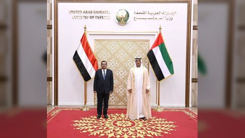 الفريق الداعري يبحث مع وزير الدولة لشؤون الدفاع الإماراتي تعزيز التعاون الدفاعي