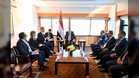 رئيس مجلس القيادة يستقبل المبعوث الخاص للامم المتحدة