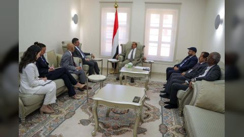 رئيس مجلس النواب يلتقي السفير الامريكي