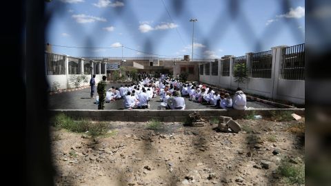 رابطة حقوقية: تصفية 128 مختطفًا على الأقل في سجون الحوثيين