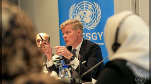 شدد على ضرورة خفض التصعيد... المبعوث الأممي يغادر صنعاء دون لقاء قيادات المليشيا