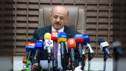 محافظ البنك المركزي يؤكد أهمية الدعم السعودي لإعادة بعض التوازن للقطاع المصرفي