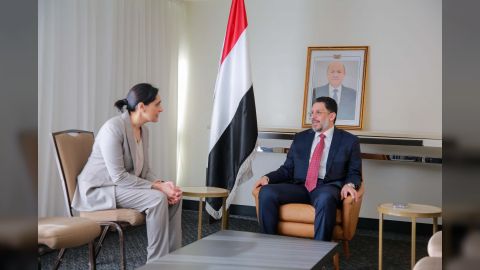 رئيس الوزراء يشيد بمبادرة بريطانيا لعقد اجتماع وزاري دولي في نيويورك لدعم الحكومة