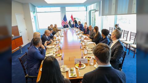 معهد السلام الأمريكي يستضيف رئيس الوزراء في جلسة مغلقة لمناقشة تطورات الأوضاع في اليمن ورؤية الحكومة