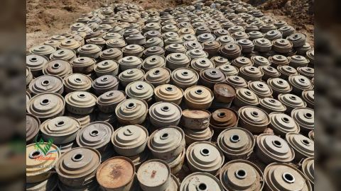 مسام ينزع 2817 لغماً وذخيرة غير منفجرة وعبوة ناسفة في فبراير زرعتها المليشيات الحوثية