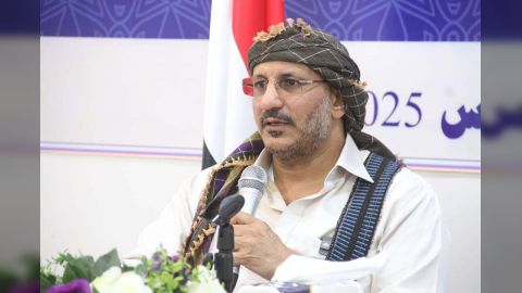 عضو مجلس القيادة طارق صالح يؤكد على واحدية الجبهات والهدف في إطار الشرعية