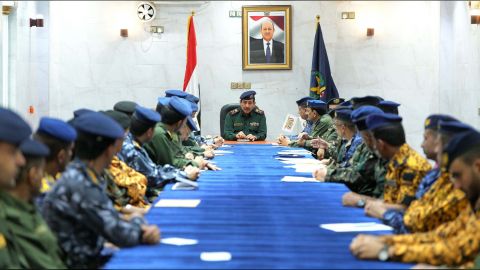 اجتماع برئاسة وزير الداخلية يناقش مستوى الاداء الامني في مأرب