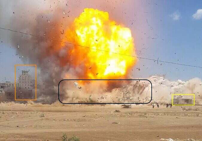 شبكة حقوقية: مليشيا الحوثي تجبر أهالي ضحايا انفجارات صرف على دفن ذويهم دون مراسم عزاء