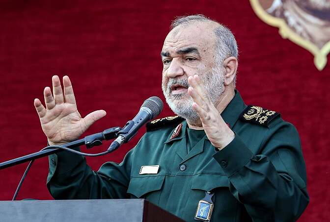 هجوم إسرائيلي واسع على إيران واغتيال كبار القادة العسكريين وعلماء الذرة (الأسماء)