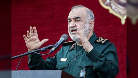 هجوم إسرائيلي واسع على إيران واغتيال كبار القادة العسكريين وعلماء الذرة (الأسماء)