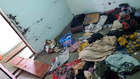 تعز... مليشيا الحوثي تداهم منزل مواطن وتختطف ثلاثة من أبنائه في ماوية