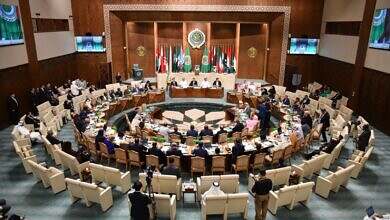 البرلمان العربي يجدد دعمه لمجلس القيادة الرئاسي ووحدة اليمن وسيادته واستقلاله وسلامة أراضيه