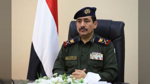 وزير الداخلية يبحث مع القائم بأعمال السفير الأمريكي تعزيز التعاون الأمني