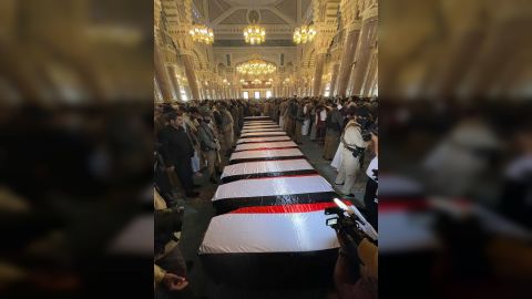 مليشيا الحوثي تكشف عن هوية 11 مسؤولاً في حكومتها قتلوا رفقة الرهوي بغارة إسرائيلية