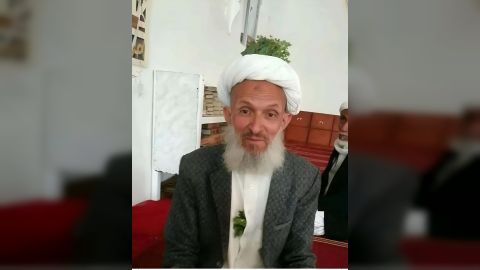 مركز حقوقي يطالب بالكشف عن مصير مُسن يمني اختطفه الحوثيون قبل 7 سنوات