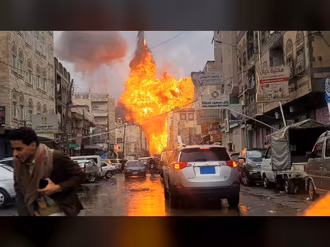 مليشيا الحوثي تمنع تصوير مواقع الغارات الإسرائيلية في مناطق سيطرتها