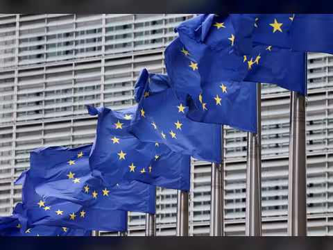 الاتحاد الأوروبي يدين هجوم المليشيات الحوثية على سفينة تجارية ترفع علم هولندا في خليج عدن