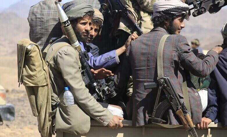 البيضاء تحت قبضة الحوثيين.. مداهمات واعتقالات جماعية تطال المدنيين