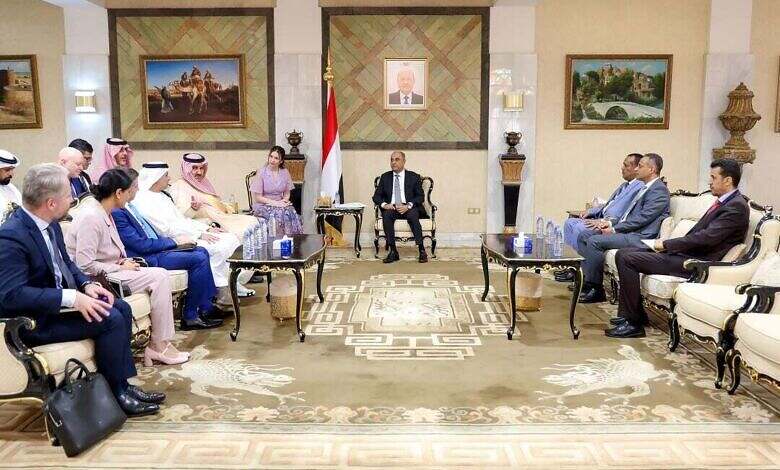 صدور بيان من سفراء عدد من الدول الراعية للعملية السياسية في اليمن حول الاجتماع مع رئيس الوزراء