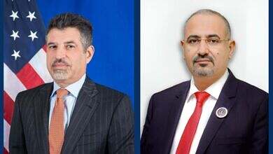 اللواء الزُبيدي يناقش مع السفير الامريكي جهود مجلس القيادة لمسار الإصلاحات والتعافي الاقتصادي