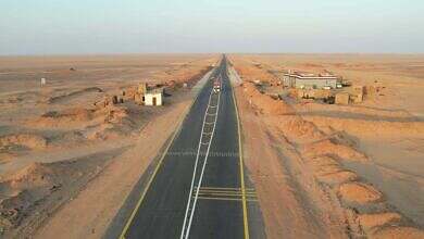 البرنامج السعودي يُنجز 91 كيلومتراً من مشروع توسعة وإعادة تأهيل طريق العبر