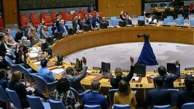 مجلس الأمن يمدد نظام العقوبات على اليمن لعام إضافي ويدين هجمات الحوثيين