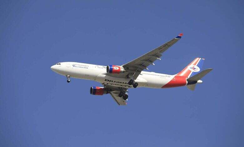 استئناف الرحلات الجوية في مطار عدن الدولي