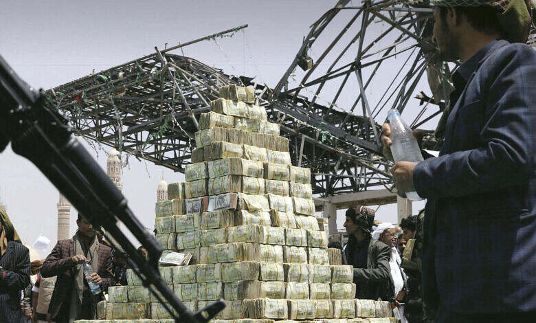 تقرير دولي: حملات الجباية الحوثية أدت إلى تدهور الوضع الاقتصادي في مناطق سيطرتهم