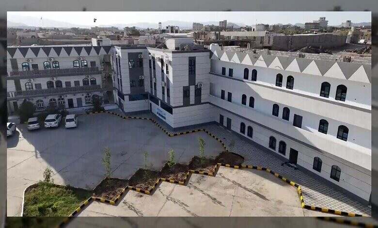 مأرب: محافظها يفتتح مشاريع خدمية ويطلق مبادرات تطويرية