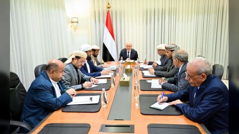 بيان صادر عن مجلس القيادة الرئاسي حول الجريمة الإرهابية التي استهدفت موكب العميد حمدي شكري