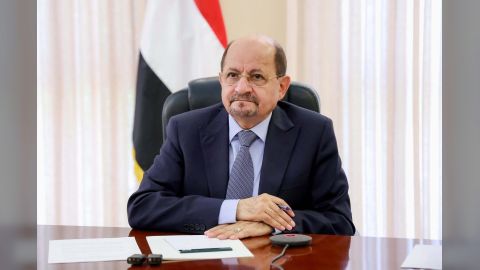 رئيس الوزراء يؤكد أمام مجموعة شركاء اليمن مضي الحكومة الجديدة في إعادة ترتيب الوضع