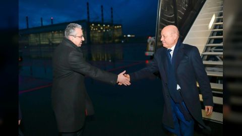 رئيس مجلس القيادة يصل ميونيخ للمشاركة في مؤتمر الأمن الدولي