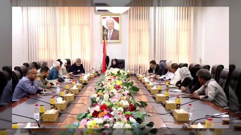 وزيرة التخطيط تناقش أولويات التنمية وتحسين الأداء الاقتصادي