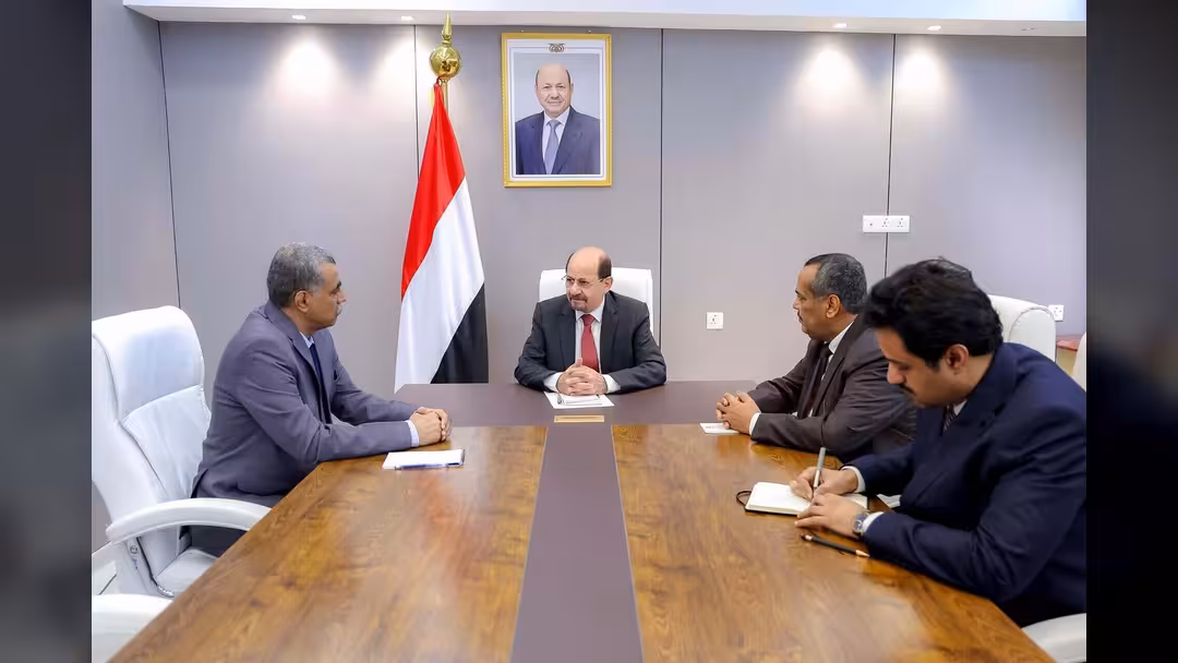 رئيس الوزراء يشدد على مضاعفة الجهود لمواجهة الجرائم التي تستهدف المال العام