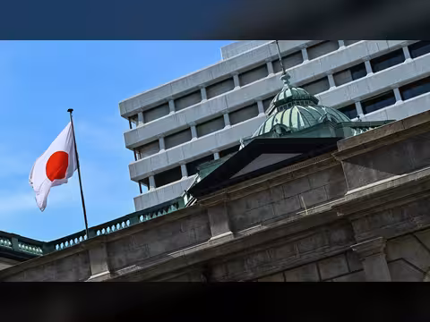 توقيع مذكرات تفاهم بين اليابان والمنظمة الدولية للهجرة لتمويل مشروع إنساني في مأرب بقيمة 5. 3 مليون دولار