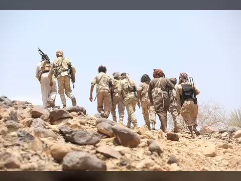 مقتل وإصابة 20 من عناصر مليشيات الحوثي خلال تصدي قوات الجيش هجوم غربي تعز