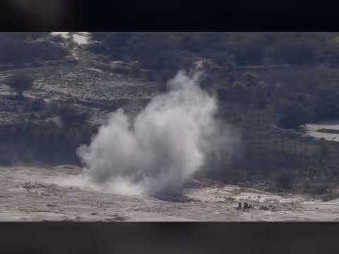 الحديدة... مقتل مدني بانفجار مقذوف من مخلفات مليشيا الحوثي في الخوخة