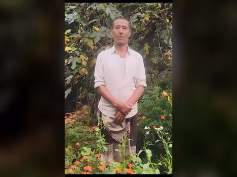 أسرة اليافعي تُحمّلمليشيا الحوثي مسؤولية تصفية والدهم داخل سجونها في مديرية جبلة بإب